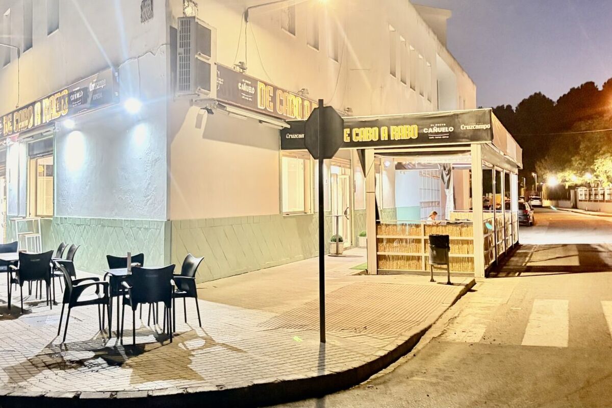 El Nuevo Cañuelo en la calle Mallorca, Gelves